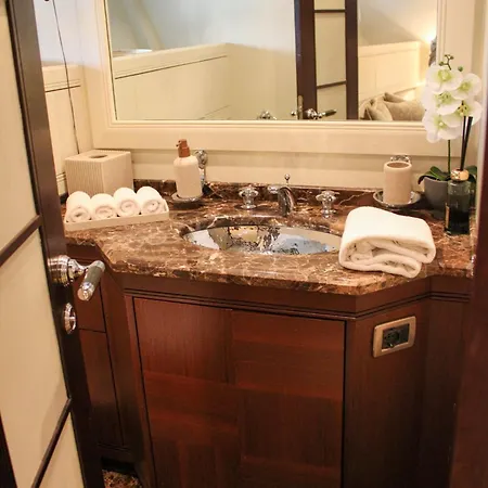 105 Ft Yacht بسارو