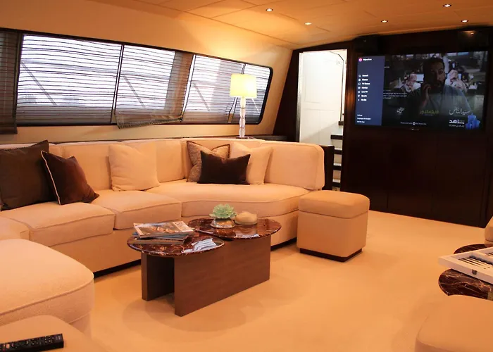 105 Ft Yacht * Psarrou